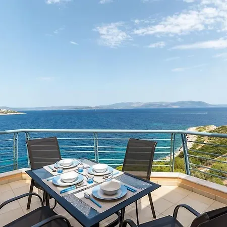 Seascape 3 Bedroom House *